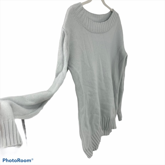 Vince Wool cashmere baby blue sweater Medium - Picture 3 of 6